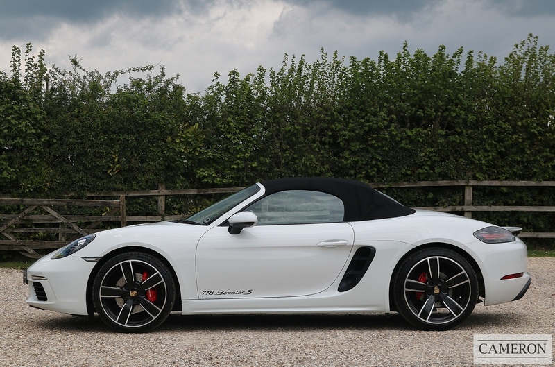 Porsche 2.5T S PDK 2.5 2dr Convertible Automatic Petrol