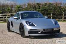 Porsche GTS 4.0 Manual 4.0 2dr Coupe Manual Petrol