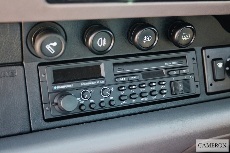 Porsche 993 Carrera 4 Manual Coupe 3.6 2dr Coupe Manual Petrol