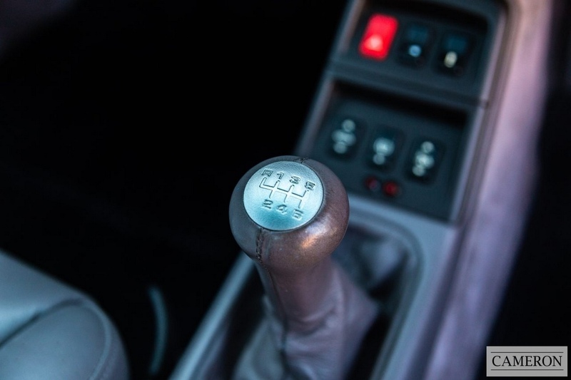 Porsche 993 Carrera 4 Manual Coupe 3.6 2dr Coupe Manual Petrol