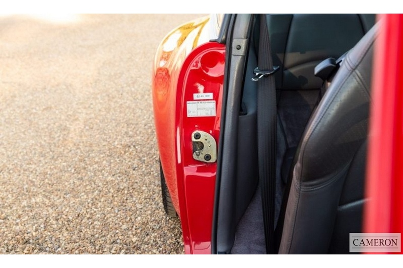 Porsche 993 Carrera 4 Manual Coupe 3.6 2dr Coupe Manual Petrol