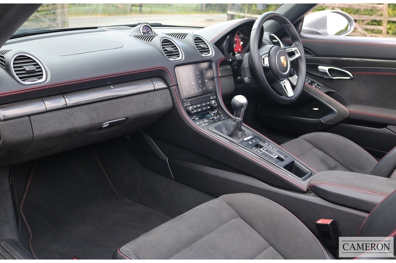 Porsche GTS 4.0 Manual 4.0 2dr Convertible Manual Petrol