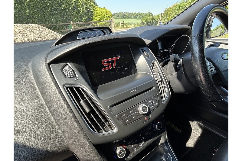 Ford 2.0T EcoBoost ST-2 Hatchback 5dr Petrol Manual Euro 6 (s/s) (250 ps)
