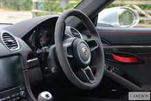 Porsche GT4 4.0 Manual Coupe
