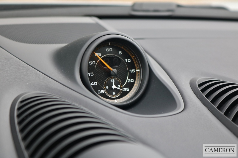 Porsche GT4 4.0 Manual Coupe