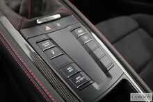 Porsche GT4 4.0 Manual Coupe