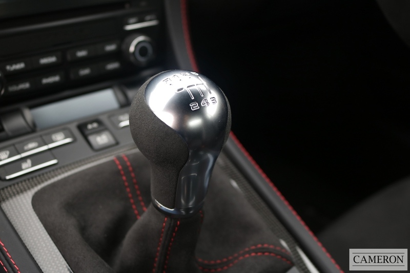 Porsche GT4 4.0 Manual Coupe
