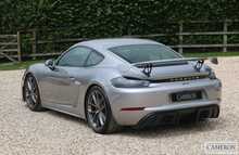 Porsche GT4 4.0 Manual Coupe