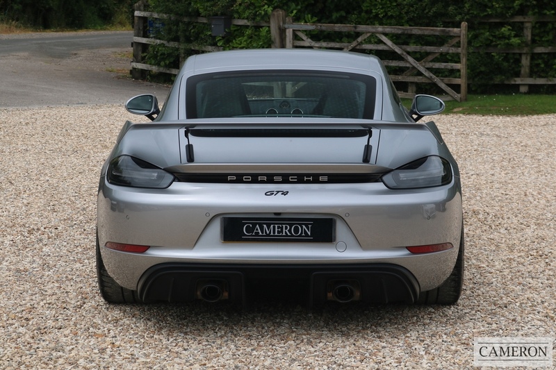 Porsche GT4 4.0 Manual Coupe