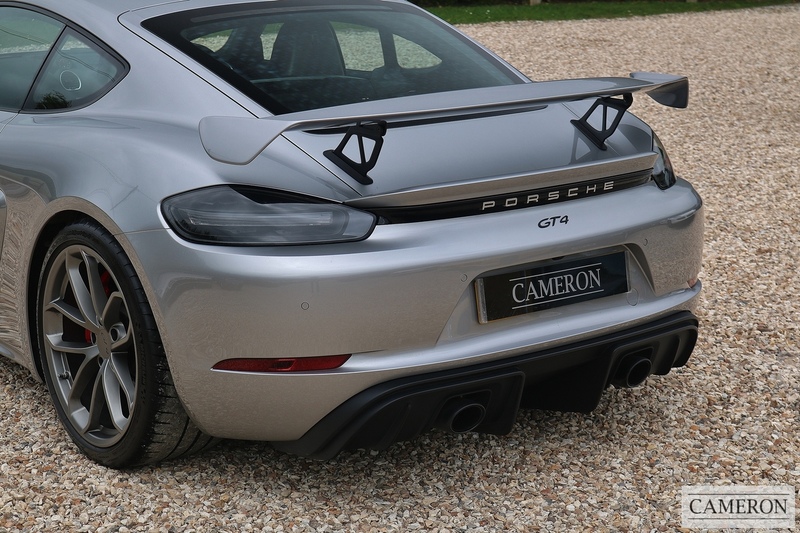 Porsche GT4 4.0 Manual Coupe