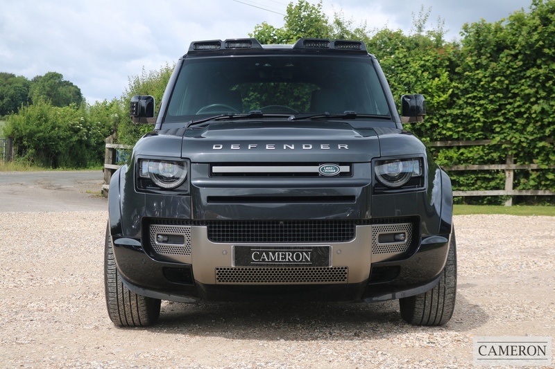 Land Rover 3.0 D250 MHEV X-Dynamic HSE SUV 5dr Diesel Auto 4WD Euro 6 (s/s) (250 ps)