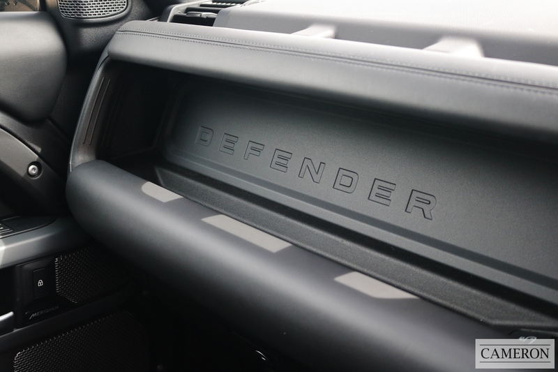 Land Rover 3.0 D250 MHEV X-Dynamic HSE SUV 5dr Diesel Auto 4WD Euro 6 (s/s) (250 ps)