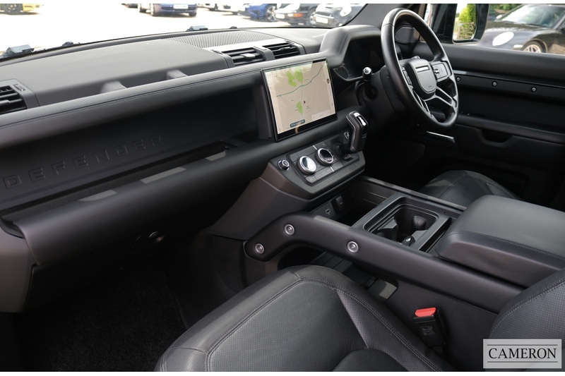 Land Rover 3.0 D250 MHEV X-Dynamic HSE SUV 5dr Diesel Auto 4WD Euro 6 (s/s) (250 ps)
