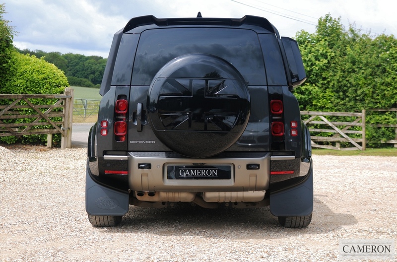 Land Rover 3.0 D250 MHEV X-Dynamic HSE SUV 5dr Diesel Auto 4WD Euro 6 (s/s) (250 ps)