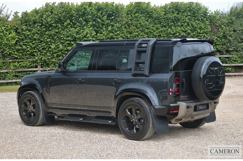 Land Rover 3.0 D250 MHEV X-Dynamic HSE SUV 5dr Diesel Auto 4WD Euro 6 (s/s) (250 ps)