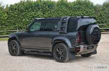 Land Rover 3.0 D250 MHEV X-Dynamic HSE SUV 5dr Diesel Auto 4WD Euro 6 (s/s) (250 ps)