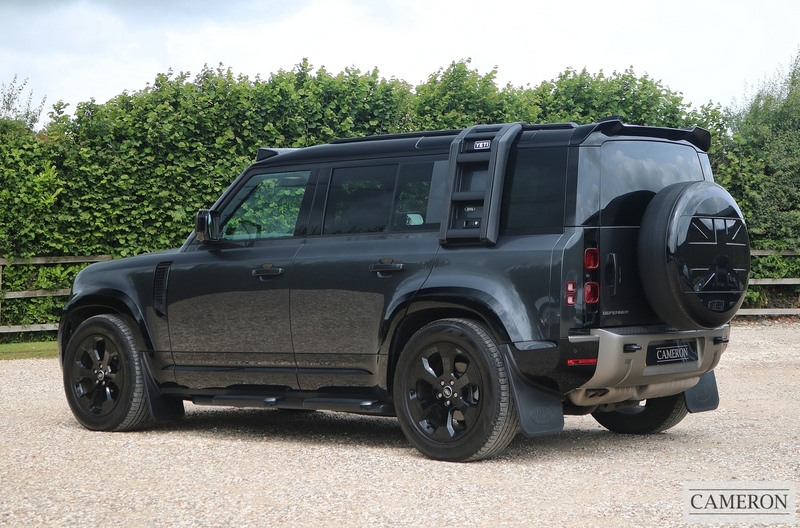 Land Rover 3.0 D250 MHEV X-Dynamic HSE SUV 5dr Diesel Auto 4WD Euro 6 (s/s) (250 ps)