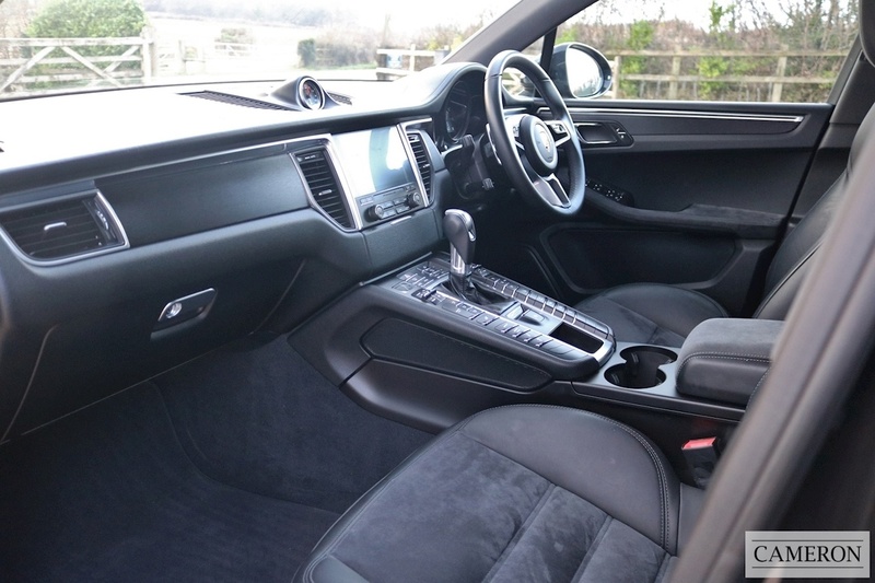 Porsche 3.0T V6 GTS PDK 3.0 5dr Estate Semi Auto Petrol