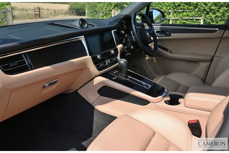 Porsche 2.9T V6 GTS PDK 2.9 5dr SUV Automatic Petrol