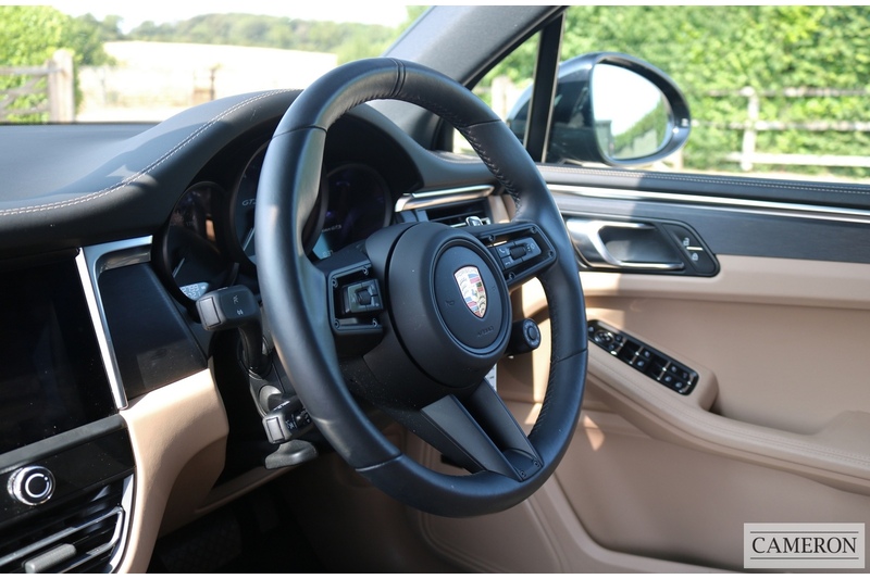 Porsche 2.9T V6 GTS PDK 2.9 5dr SUV Automatic Petrol