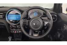 MINI 2.0 Cooper S Sport Convertible 2dr Petrol Steptronic Euro 6 (s/s) (178 ps)