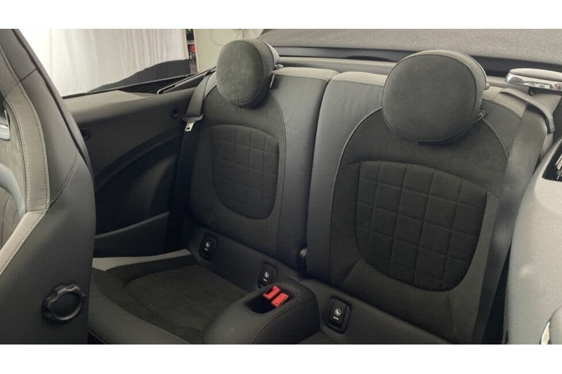 MINI 2.0 Cooper S Sport Convertible 2dr Petrol Steptronic Euro 6 (s/s) (178 ps)
