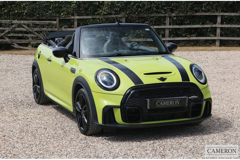 MINI 2.0 Cooper S Sport Convertible 2dr Petrol Steptronic Euro 6 (s/s) (178 ps)