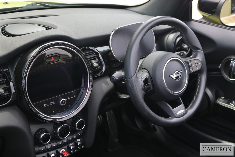 MINI 2.0 Cooper S Sport Convertible 2dr Petrol Steptronic Euro 6 (s/s) (178 ps)