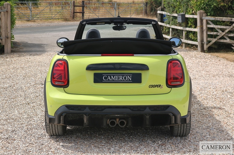 MINI 2.0 Cooper S Sport Convertible 2dr Petrol Steptronic Euro 6 (s/s) (178 ps)