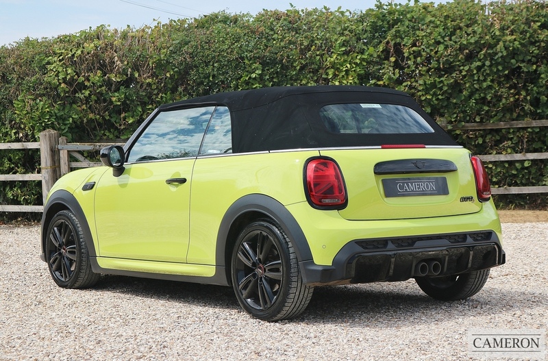 MINI 2.0 Cooper S Sport Convertible 2dr Petrol Steptronic Euro 6 (s/s) (178 ps)