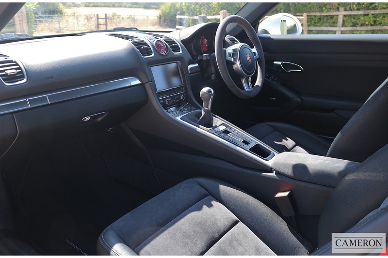 Porsche 981 2.7 Manual 2.7 2dr Convertible Manual Petrol