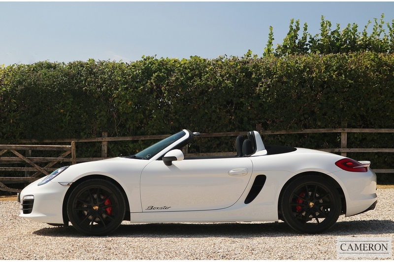 981 2.7 Manual 2.7 2dr Convertible Manual Petrol
