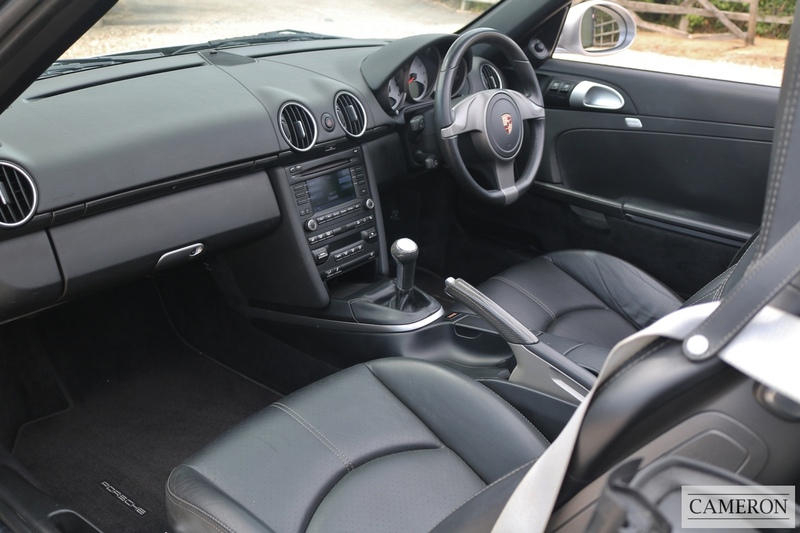 Porsche Porsche Boxster 987 3.4 S Manual Convertible 3.4 Manual Petrol