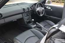 Porsche Porsche Boxster 987 3.4 S Manual Convertible 3.4 Manual Petrol