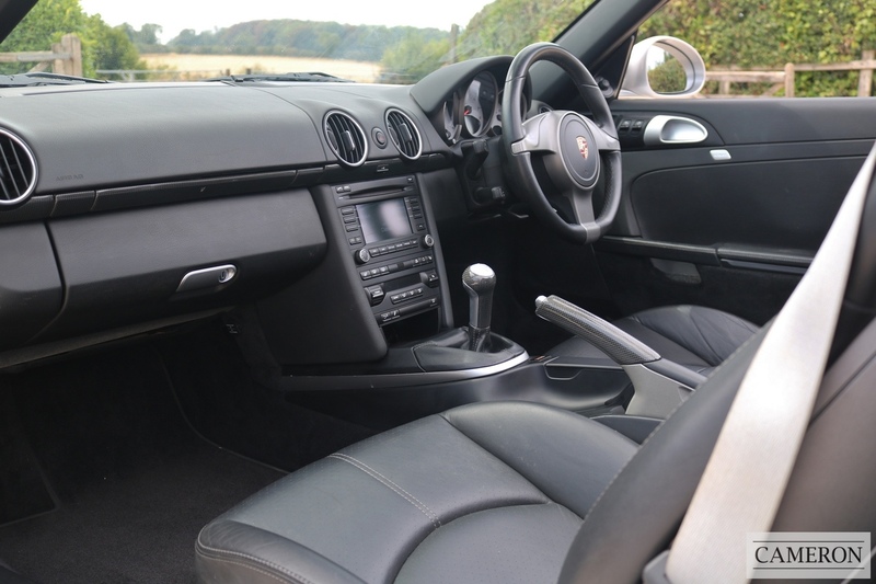 Porsche Porsche Boxster 987 3.4 S Manual Convertible 3.4 Manual Petrol