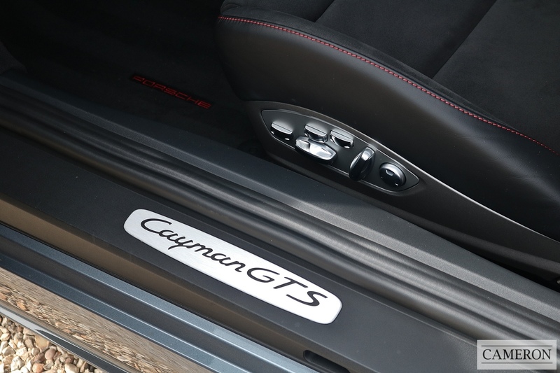 Porsche 4.0 GTS Coupe 2dr Petrol PDK Euro 6 (s/s) (400 ps)