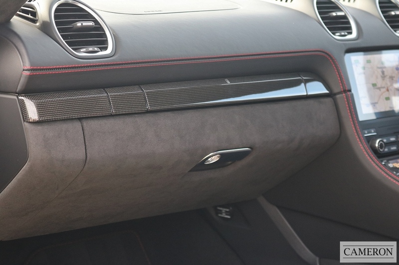 Porsche 4.0 GTS Coupe 2dr Petrol PDK Euro 6 (s/s) (400 ps)