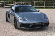 Porsche 4.0 GTS Coupe 2dr Petrol PDK Euro 6 (s/s) (400 ps)