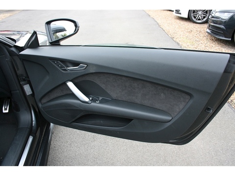 2.0 Tfsi Quattro S Line Black Edition 2.0 2dr Convertible Semi Auto 