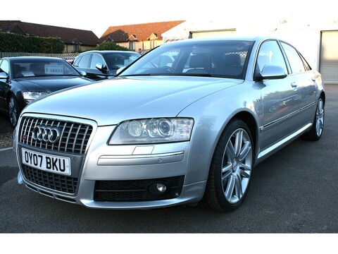 5.2 Fsi Quattro V10 auto 5.2 4dr Saloon Automatic Petrol