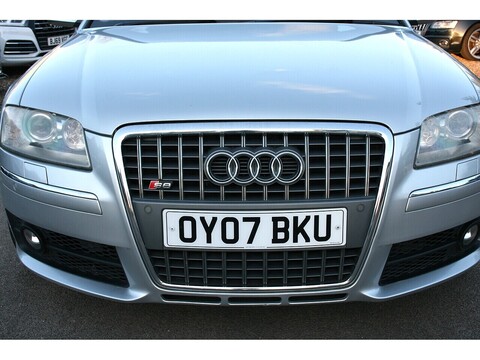 5.2 Fsi Quattro V10 auto 5.2 4dr Saloon Automatic Petrol