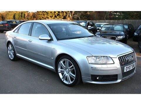 5.2 Fsi Quattro V10 auto 5.2 4dr Saloon Automatic Petrol