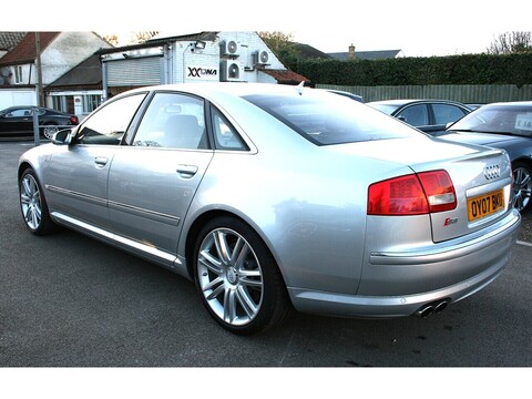 5.2 Fsi Quattro V10 auto 5.2 4dr Saloon Automatic Petrol