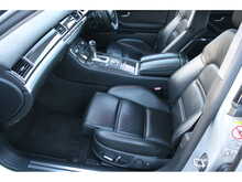 Audi A8 S8 Quattro 5.2 Fsi V10