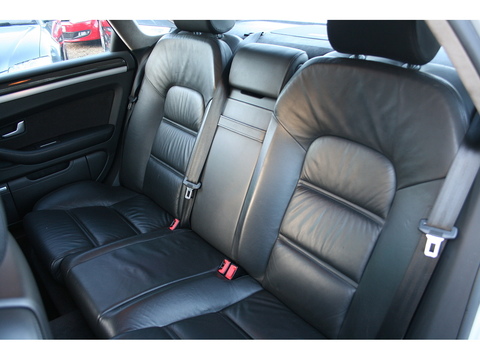5.2 Fsi Quattro V10 auto 5.2 4dr Saloon Automatic Petrol