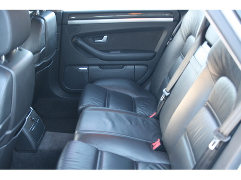 5.2 Fsi Quattro V10 auto 5.2 4dr Saloon Automatic Petrol
