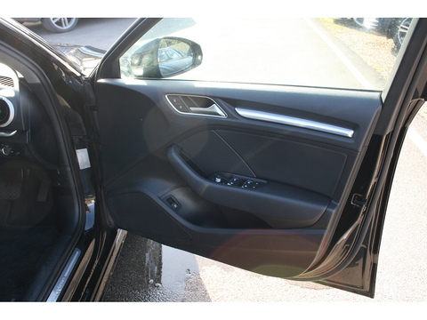 1.4 TFSIe 40 e-tron Sportback 5dr Petrol Plug-in Hybrid S Tronic Euro 6 (s/s) 8.8kWh (204 ps)