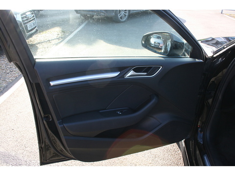 1.4 TFSIe 40 e-tron Sportback 5dr Petrol Plug-in Hybrid S Tronic Euro 6 (s/s) 8.8kWh (204 ps)