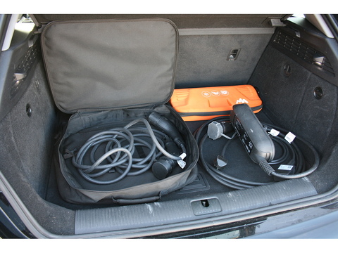 1.4 TFSIe 40 e-tron Sportback 5dr Petrol Plug-in Hybrid S Tronic Euro 6 (s/s) 8.8kWh (204 ps)