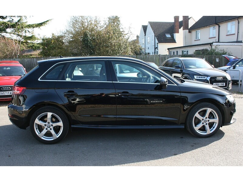 Audi 1.4 TFSIe 40 e-tron Sportback 5dr Petrol Plug-in Hybrid S Tronic Euro 6 (s/s) 8.8kWh (204 ps)